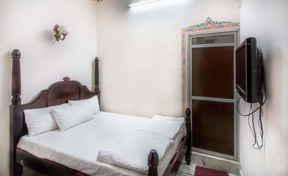 Backpacker Panda Lake Pichola Udaipur Eksteriør billede